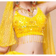 Top pailleté de danse orientale jaune