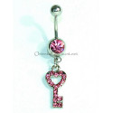 Piercing nombril clé strass rose