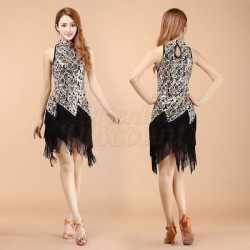 Robe latine à paillettes dorées et broderies noire