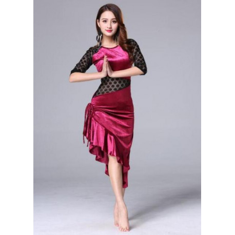 Robe de danse asymétrique velours et dentelle