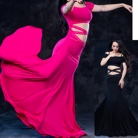 Robe de danse orientale avec liens irisés strass