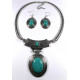 Collier antique plastron bohème oval