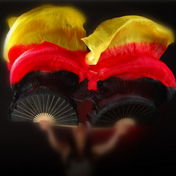 Paire d'Eventails en soie ourlés noir rouge jaune 