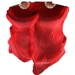 Paire d'Eventails en soie ourlés rouge