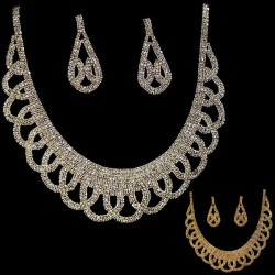 Collier strass et boucles d'oreilles femme