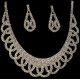 Collier strass et boucles d'oreilles femme