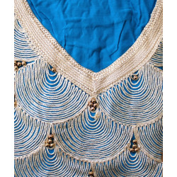 Djellaba pour femme spirales detail des broderies bleu