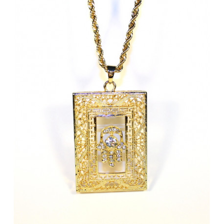 Collier oriental main de fatma encadré