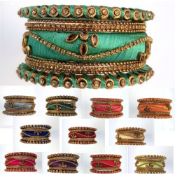 Ensemble de bracelets indiens fils de soie