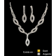 Collier bijoux strass et boucles d'oreilles