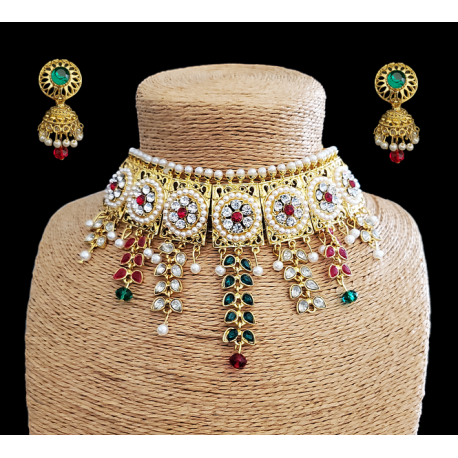 Collier chocker Bollywood femme indienne