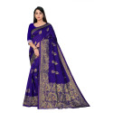Sari indien bleu roi avec ses motifs animaliers