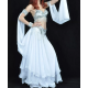 Costume orientale blanc pour la scène grâcieux