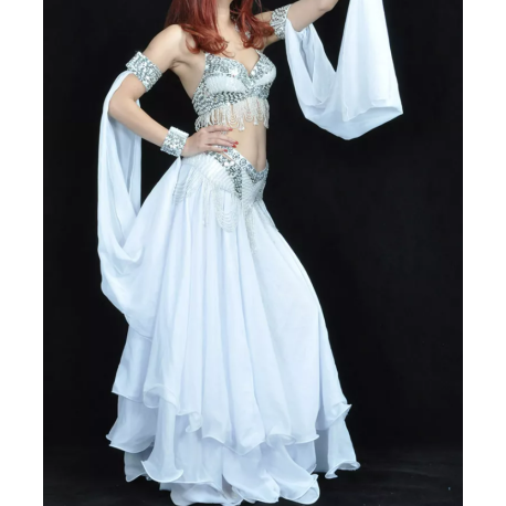 Costume orientale blanc pour la scène grâcieux