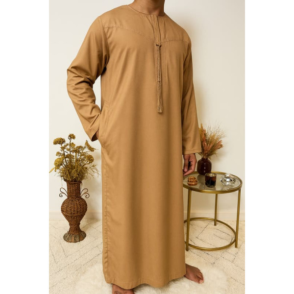 Qamis homme emirati camel de face