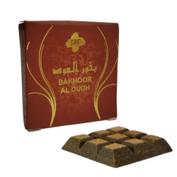 bakhour-al-oudh.jpg" alt="Encens bakhoor Al Oudh en tablette 40g SAC, parfum oriental au bois d’agar
