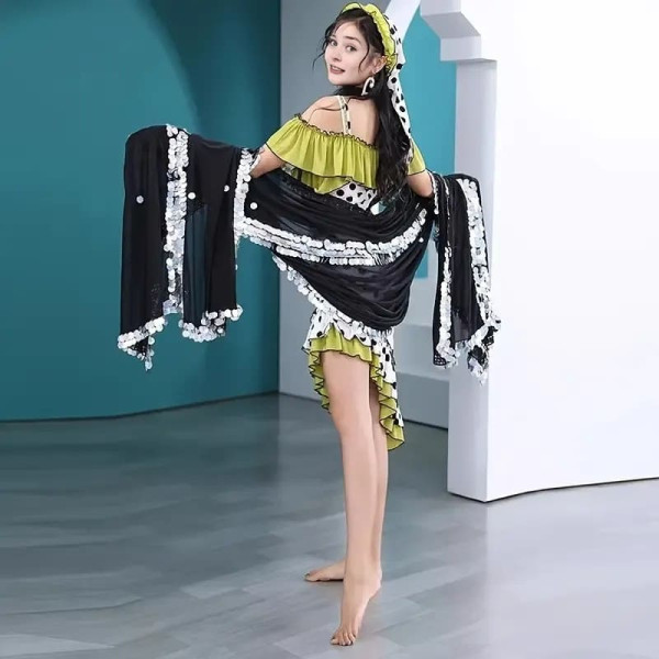Melaya danse orientale noire et argentée
