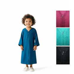 Djellaba enfant turquoise avec broderies fines et coupe ample