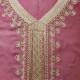Djellaba pour femme en coton rose, fluide et féminine avec broderies décoratives