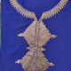 Djellaba pour femme en coton brodé zoom sur le col