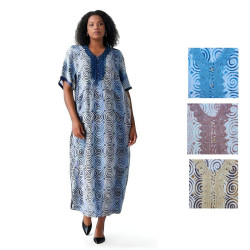 Djellaba femme bleu imprimé géométrique élégant avec broderie perles et boutons strass