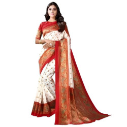 Sari indien rouge et blanc cassé satiné décor doré porté par mannequin 