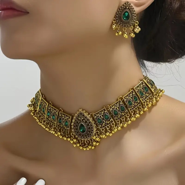 Parure bijoux indiens doré vieilli et vert émeraude