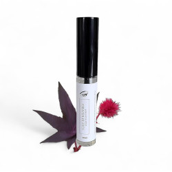 Mascara à l'huile de Ricin Bio 10ml sur fond blanc