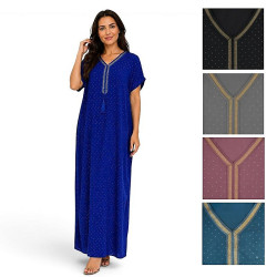 Djellaba femme strass disponible en plusieurs coloris avec col traditionnel et finition scintillante.