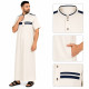 Qamis homme blanc crème à col montant et manches courtes avec détails bleu marine