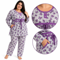 Ensemble pyjama femme tunique et pantalon fleuri sur fond gris