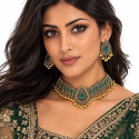Parure indienne prestige émeraude – collier et boucles élégantes