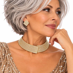 Collier strass et métal doré martelé avec boucles d'oreilles assorties