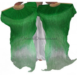 Paire d'Eventails en soie ourlés vert et blanc